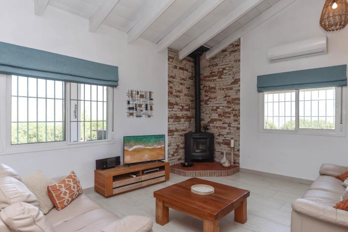 Image No.11-2 Bed Villa / Detached for sale