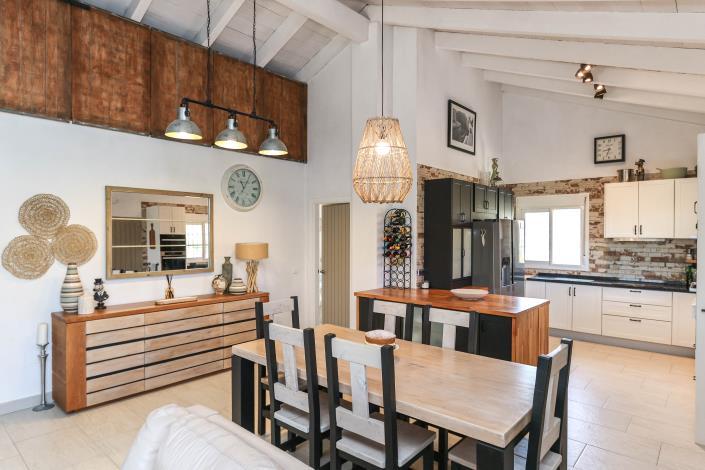 Image No.14-2 Bed Villa / Detached for sale