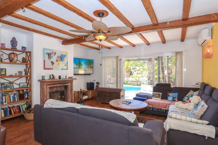 Image No.19-6 Bed Villa / Detached for sale