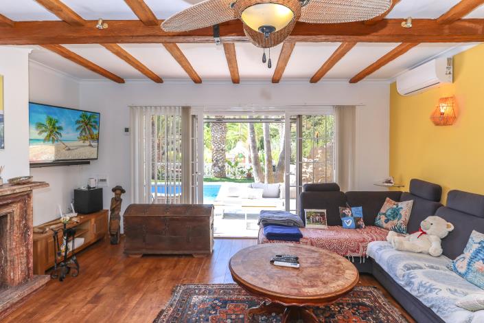 Image No.21-6 Bed Villa / Detached for sale