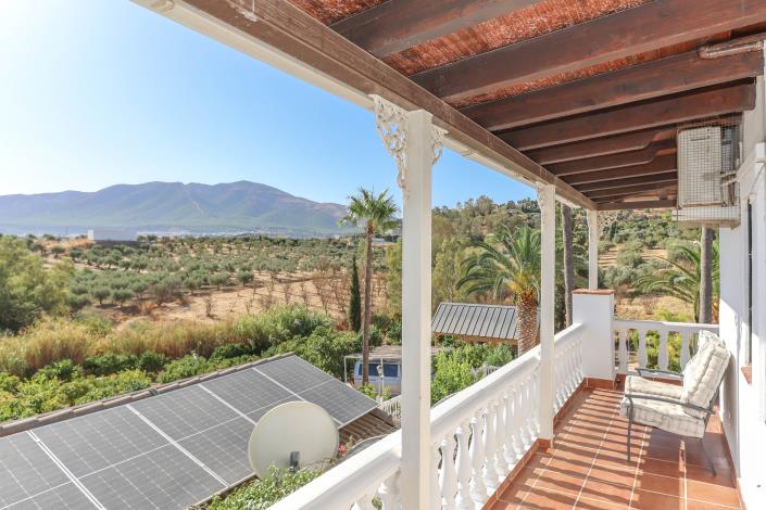 Image No.35-6 Bed Villa / Detached for sale