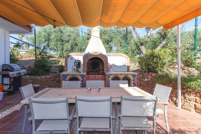 Image No.36-6 Bed Villa / Detached for sale