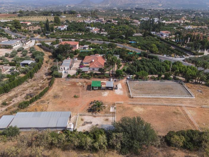 Image No.48-5 Bed Villa / Detached for sale