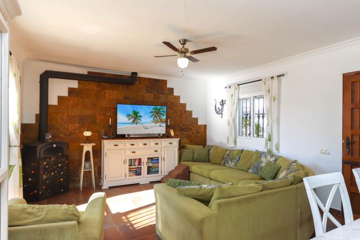 Image No.3-3 Bed Villa / Detached for sale