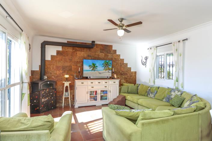 Image No.8-3 Bed Villa / Detached for sale