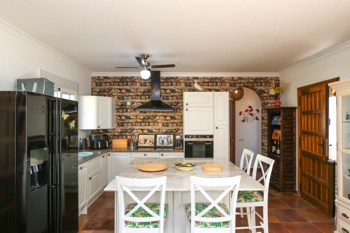 Image No.10-3 Bed Villa / Detached for sale