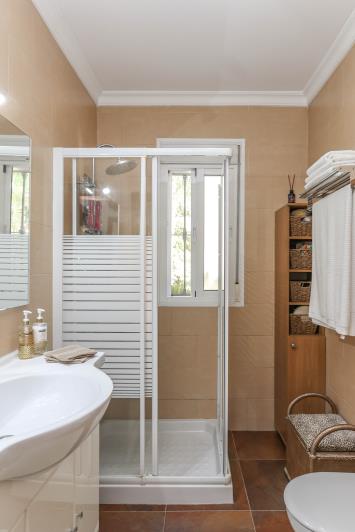 Image No.21-3 Bed Villa / Detached for sale