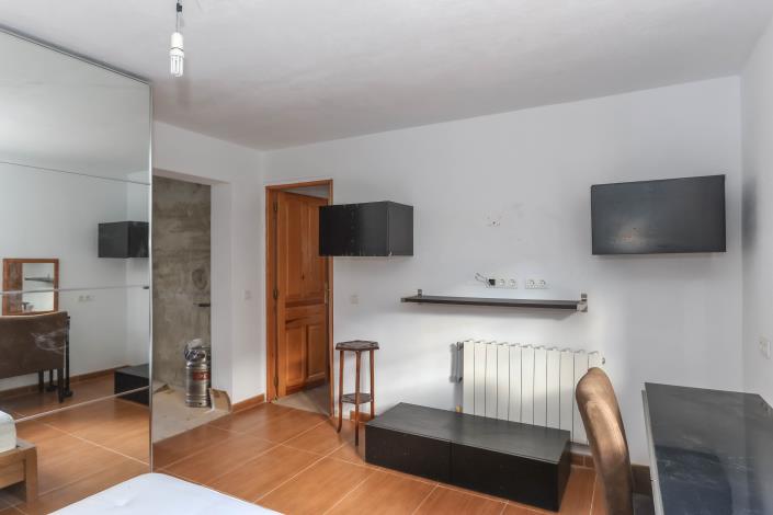 Image No.25-2 Bed Villa / Detached for sale