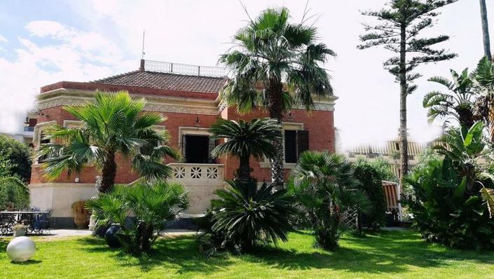 Image No.26-Villa de 4 chambres à vendre à Santa Teresa di Riva