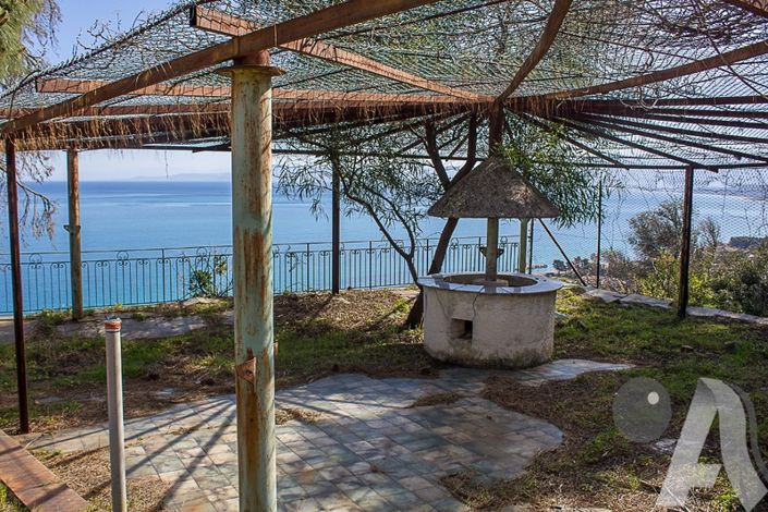 Image No.16-Villa de 8 chambres à vendre à Messina