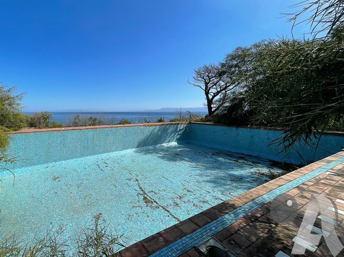 Image No.2-Villa de 8 chambres à vendre à Messina