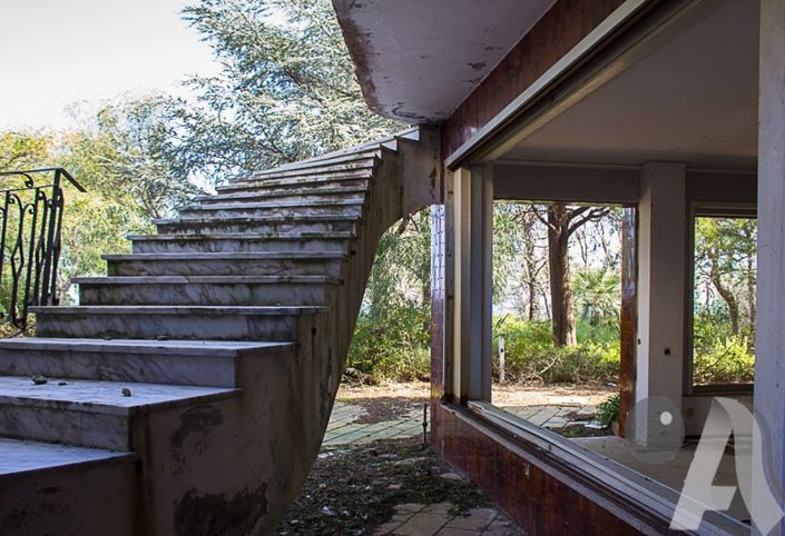 Image No.22-Villa de 8 chambres à vendre à Messina