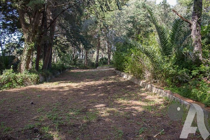 Image No.28-Villa de 8 chambres à vendre à Messina