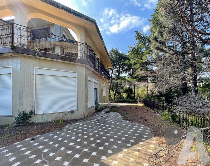 Image No.6-Villa de 8 chambres à vendre à Messina