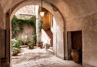 1 - Palermo, Property