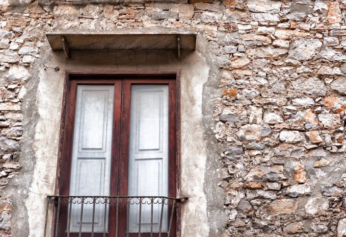 Image No.43-6 Bed Property for sale