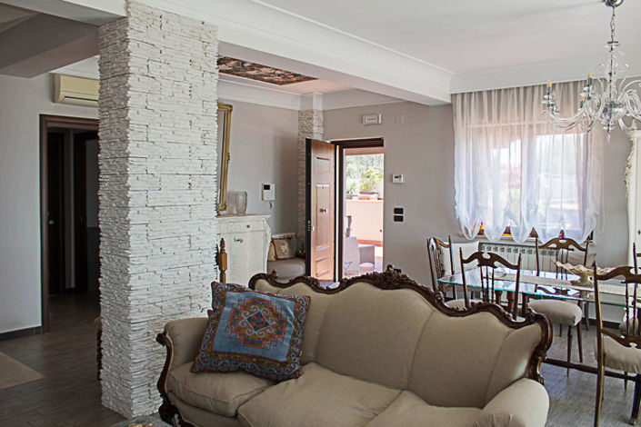 Image No.5-Villa de 5 chambres à vendre à Messina