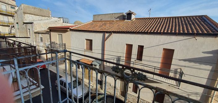 Image No.19-2 Bed House for sale