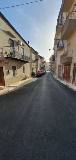 Image No.21-2 Bed House for sale