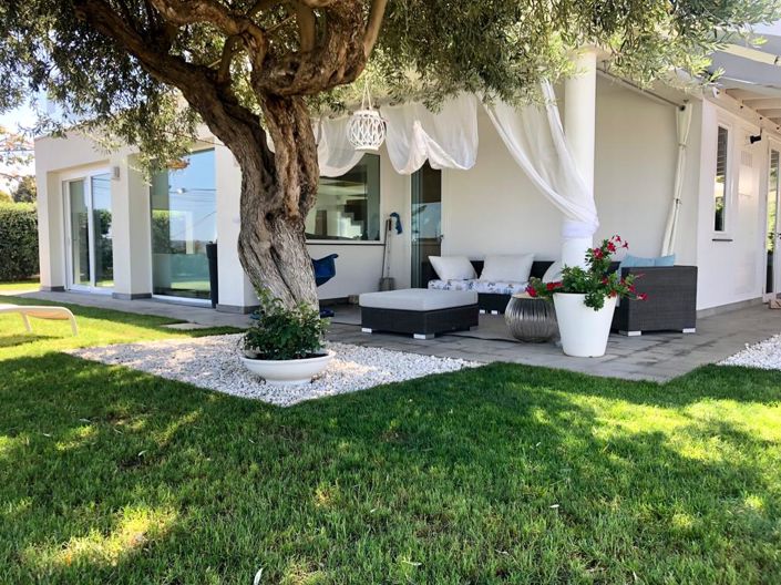 Image No.35-3 Bed Villa for sale