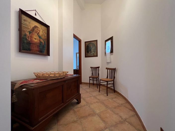 Image No.10-3 Bed Villa for sale