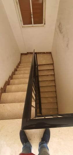 Image No.20-4 Bed House for sale