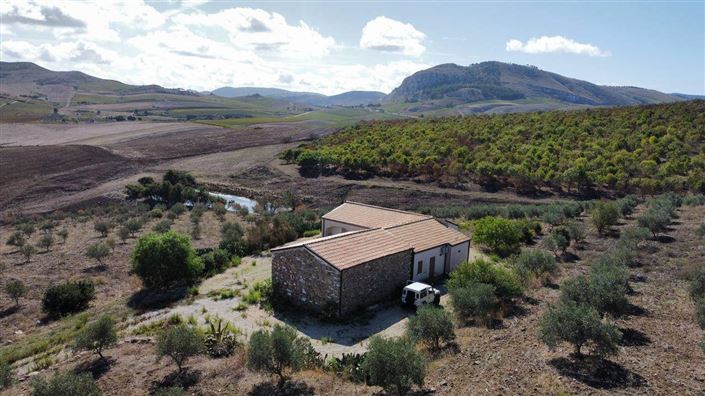 Image No.23-3 Bed Villa for sale