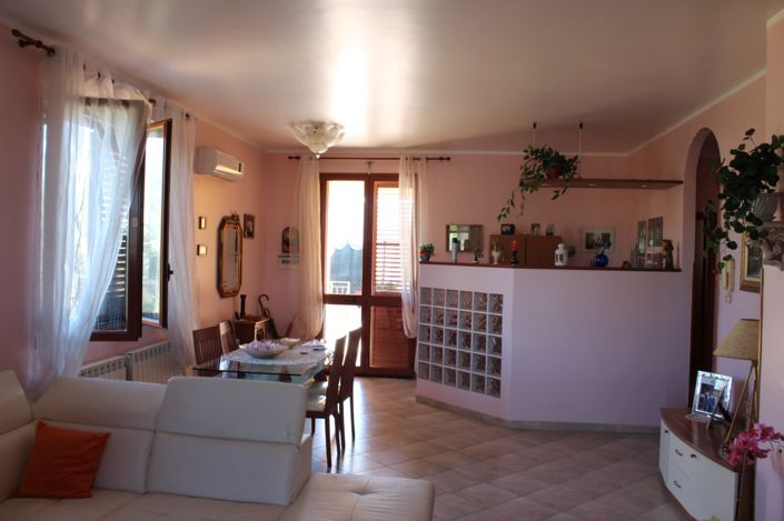 Image No.18-5 Bed Villa for sale