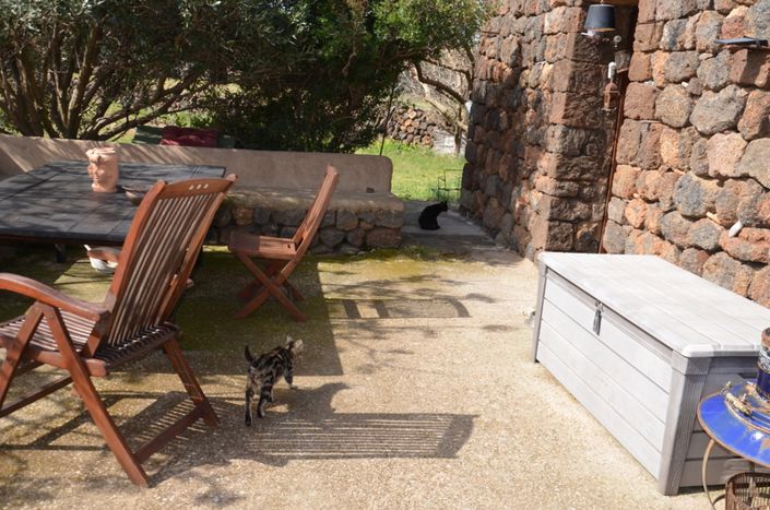 Image No.17-2 Bed Villa for sale