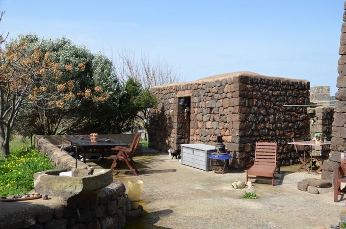 Image No.4-2 Bed Villa for sale