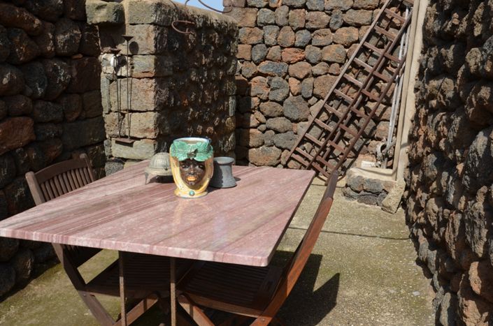 Image No.40-2 Bed Villa for sale