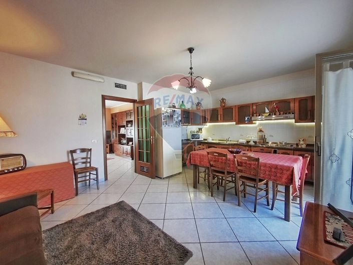 Image No.13-2 Bed Apartment for sale