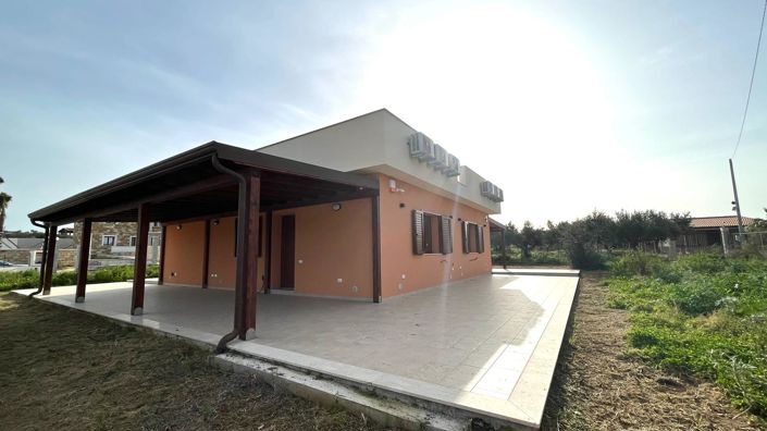 Image No.6-4 Bed Villa for sale