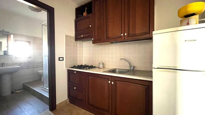 Image No.20-3 Bed House for sale