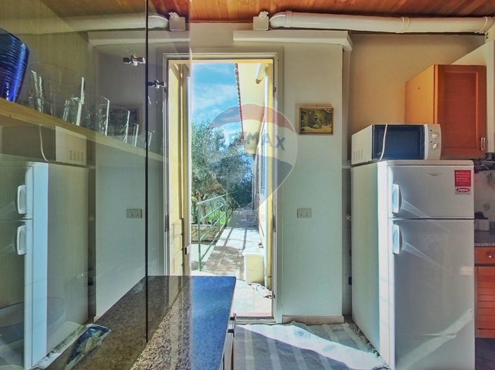 Image No.10-4 Bed Villa for sale