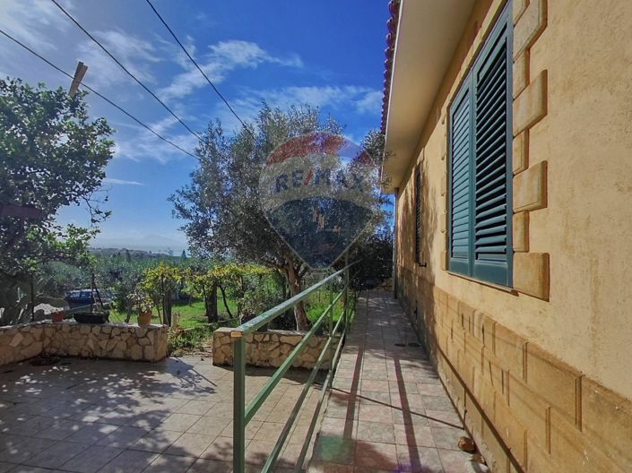 Image No.11-4 Bed Villa for sale