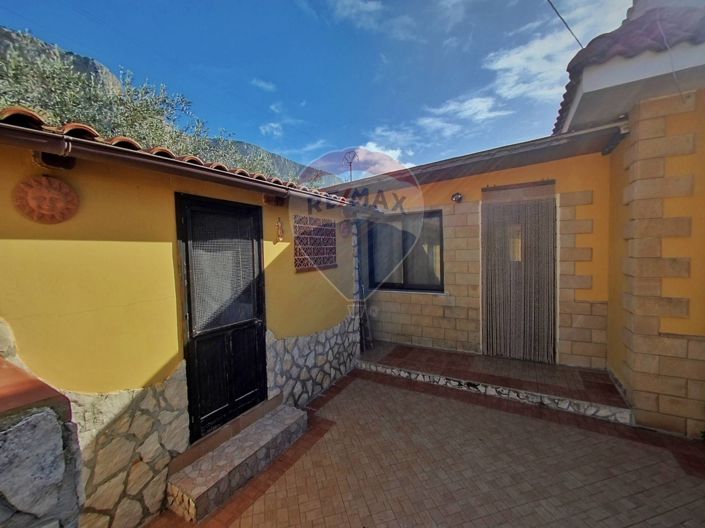 Image No.21-4 Bed Villa for sale