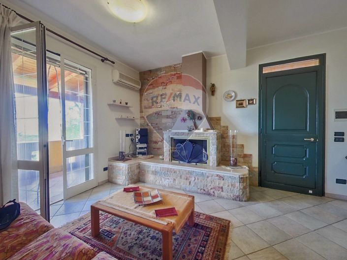 Image No.29-4 Bed Villa for sale