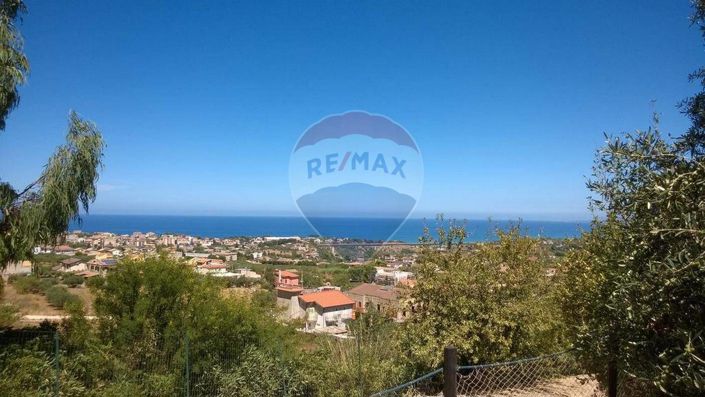 Image No.13-16 Bed Apartment for sale