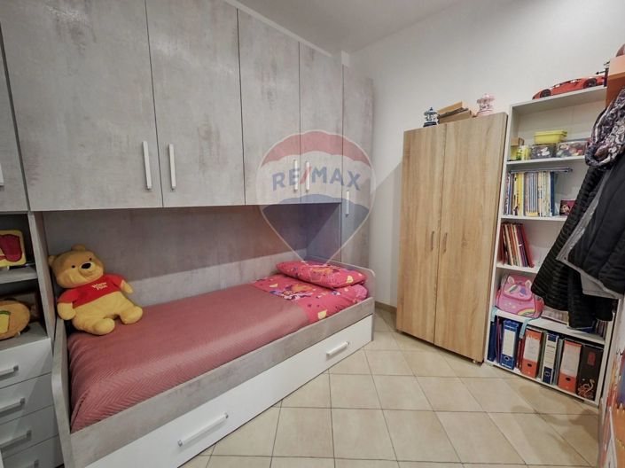 Image No.15-2 Bed Apartment for sale