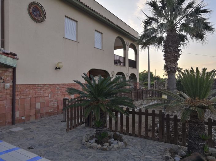 Image No.11-3 Bed Villa for sale