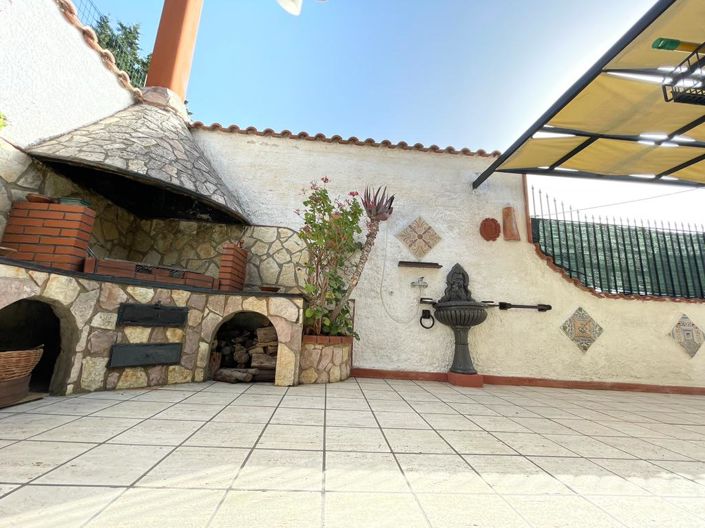 Image No.30-5 Bed Villa for sale