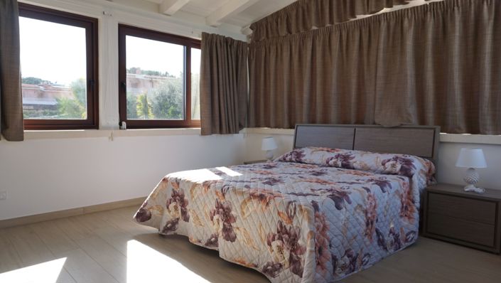 Image No.12-3 Bed Villa for sale