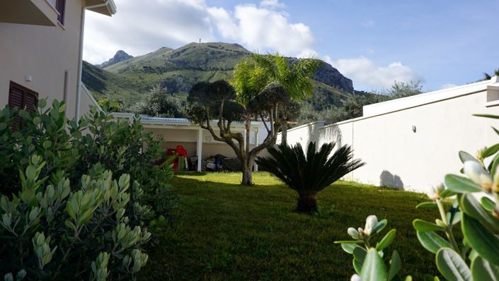 Image No.26-3 Bed Villa for sale