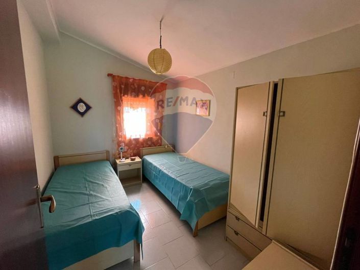 Image No.25-4 Bed Villa for sale