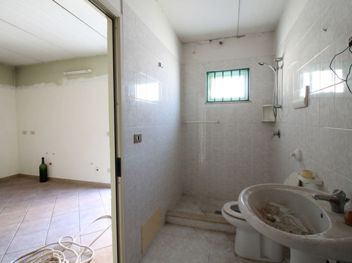 Image No.14-2 Bed Apartment for sale