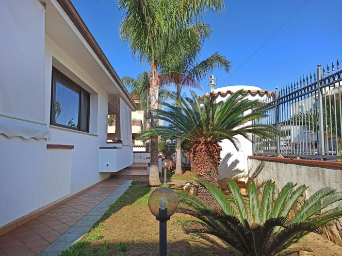 Image No.17-3 Bed Villa for sale