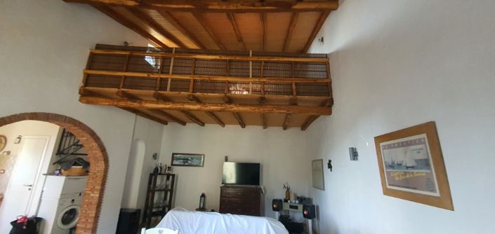 Image No.11-1 Bed Villa for sale