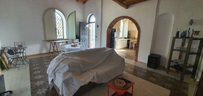 Image No.12-1 Bed Villa for sale