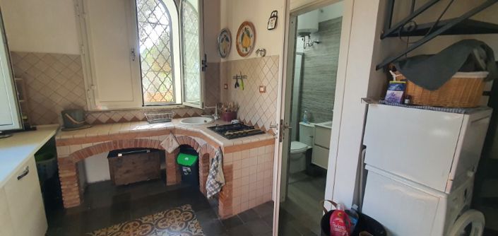 Image No.16-1 Bed Villa for sale